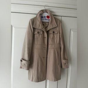 Size Medium. Company Kenneth Cole Reaction.